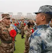 Faker泸州老窖天府中学引热议(泸州老窖天府中学2019年129晚会)
